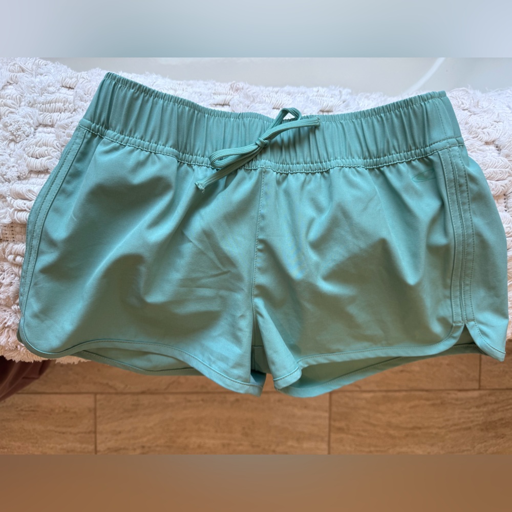 O'Neill kids Aqua Elastic Waist Shorts sz 11/12, like new